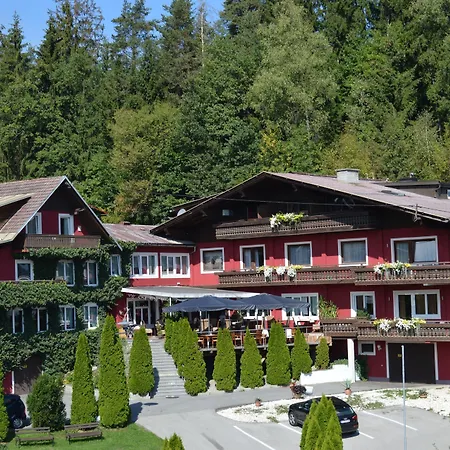 Landidyll-hotel Nudelbacher فندق 4*