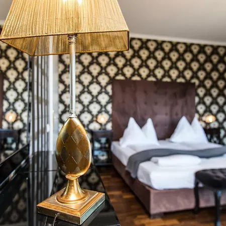 Landidyll-hotel Nudelbacher فندق Feldkirchen in Kärnten